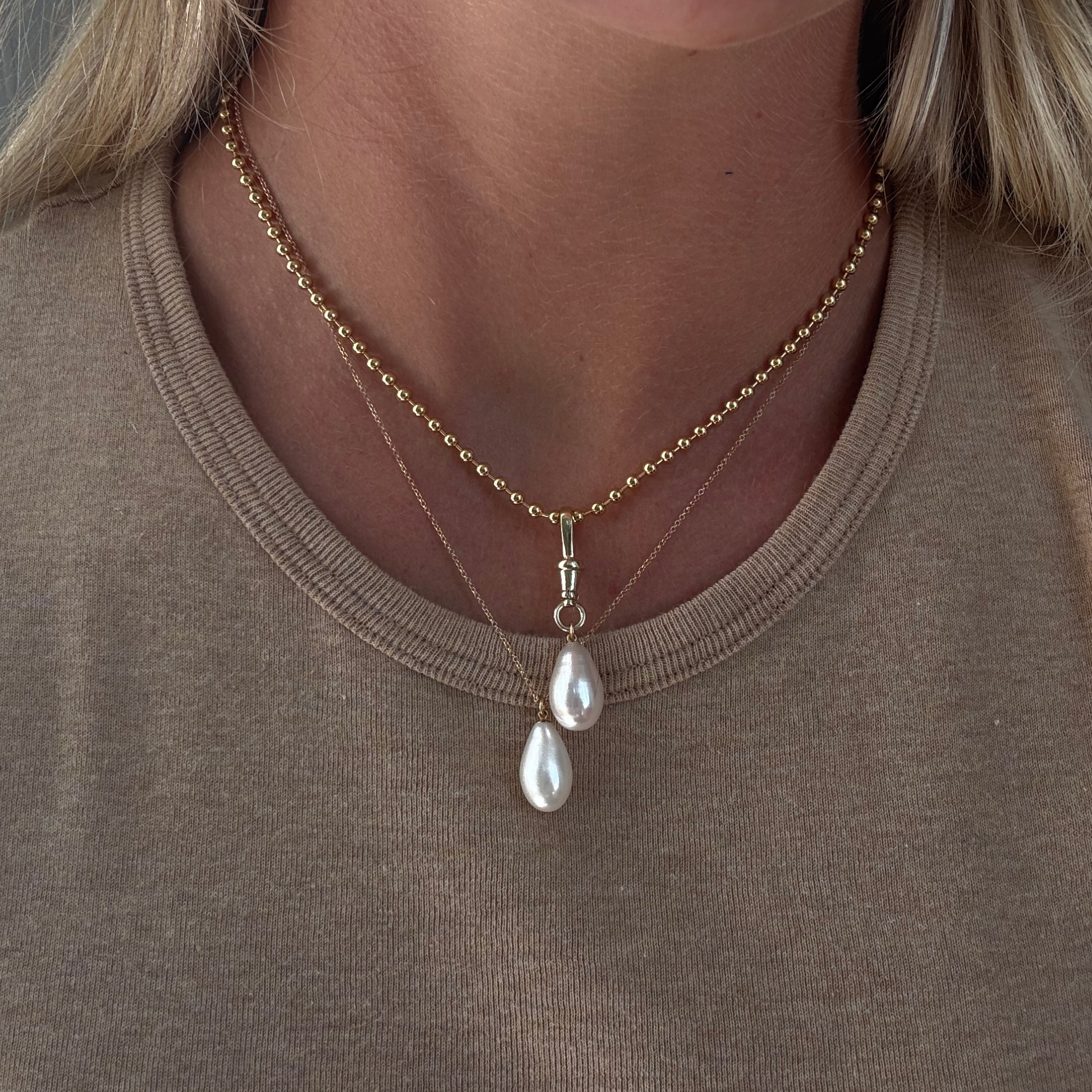 Kelly White Pearl Dainty Necklace